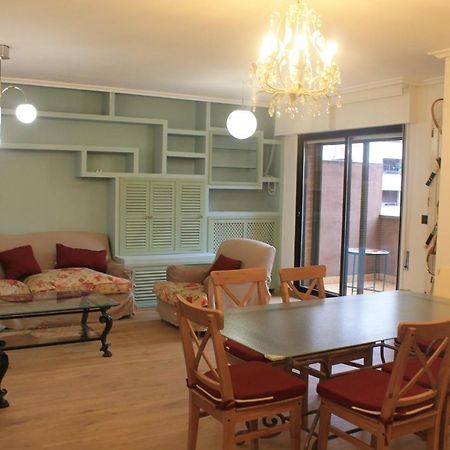 Apartamento Pamplona Comfort Екстериор снимка